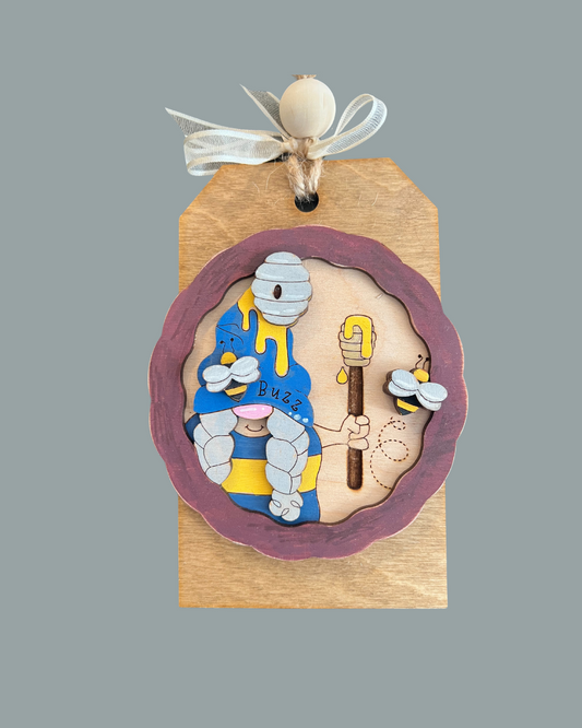 Gift Card Holder-Bee Lover Gnome